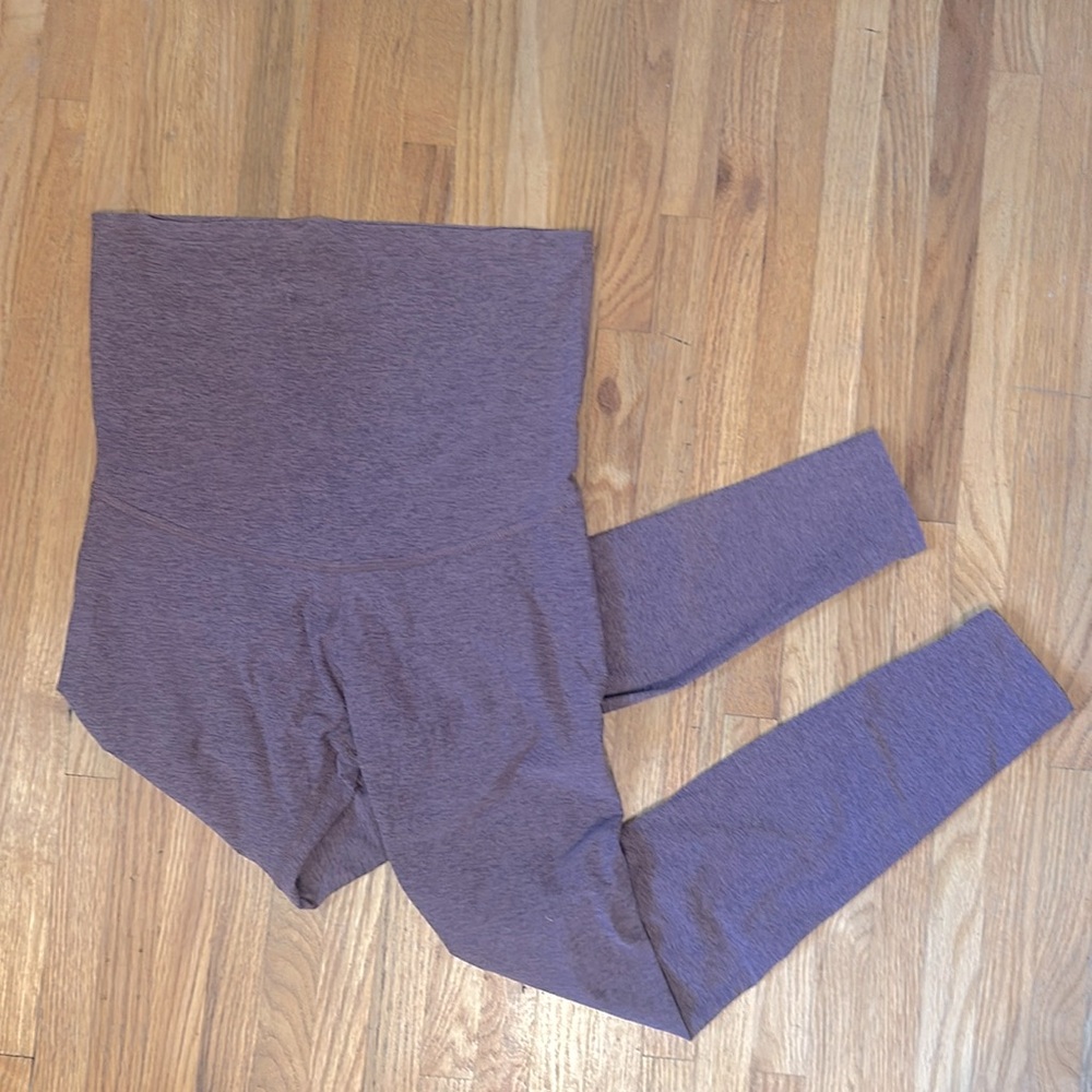 Beyond Yoga Spacedye Love the Bump Midi Maternity Legging Size Medium